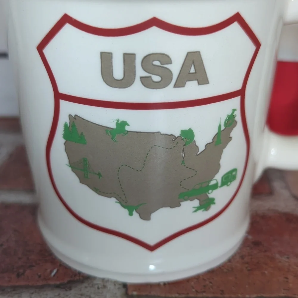 Vintage‎ Magenta Map of United States of America USA Large Oversized Coffee Mug